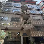 Grg Swas Tika Inn Old Digha Near Sea Beach And Air-Conditioning Room